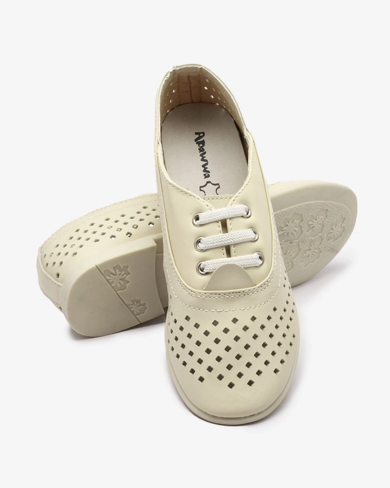 Бежови детски ажурни мокасини Janno- Footwear