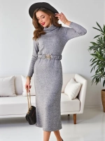 гълъбово сиво