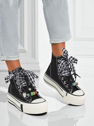 Дамски маратонки Callisto Черни платформи от плат с ретро акценти