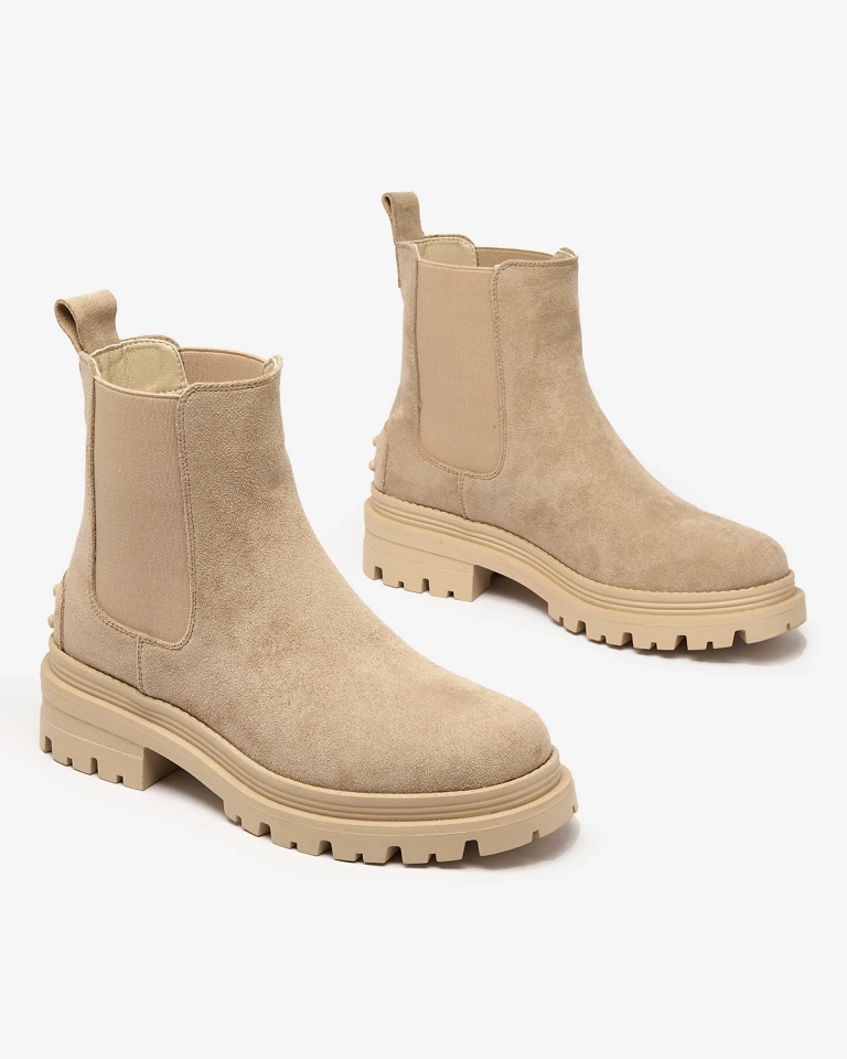 Royalfashion Бежови дамски ботуши с изолация Comfy Walk