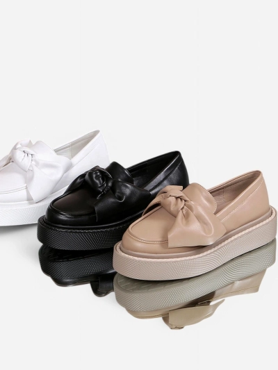 Royalfashion Елегантни дамски мокасини с панделка Ortto