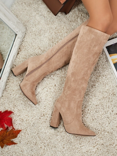 Дамски еко велурени ботуши на ток Feravi