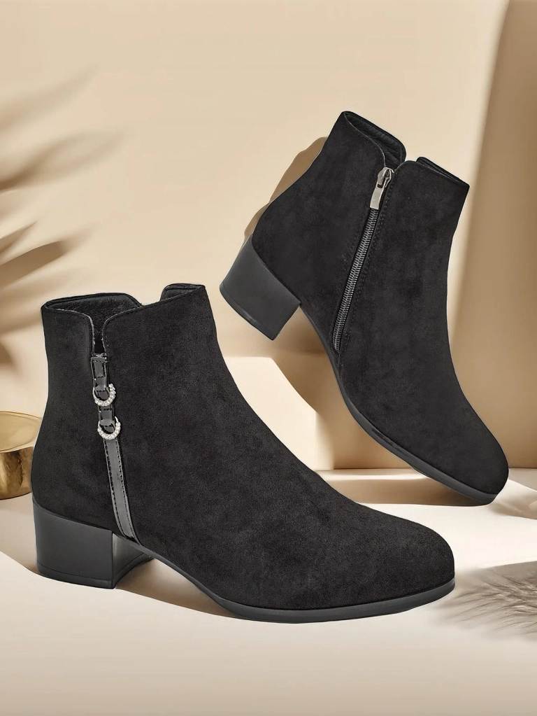 Дамски ботуши на Royalfashion Ирто