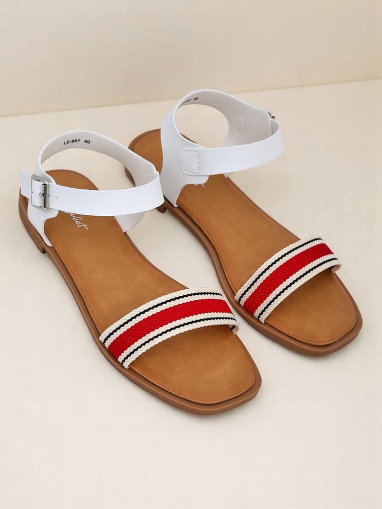 Royalfashion Дамски сандали с равна подметка Naya