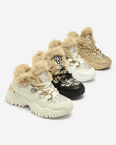 Дамски спортни обувки с кожа в черно Reyma- Footwear