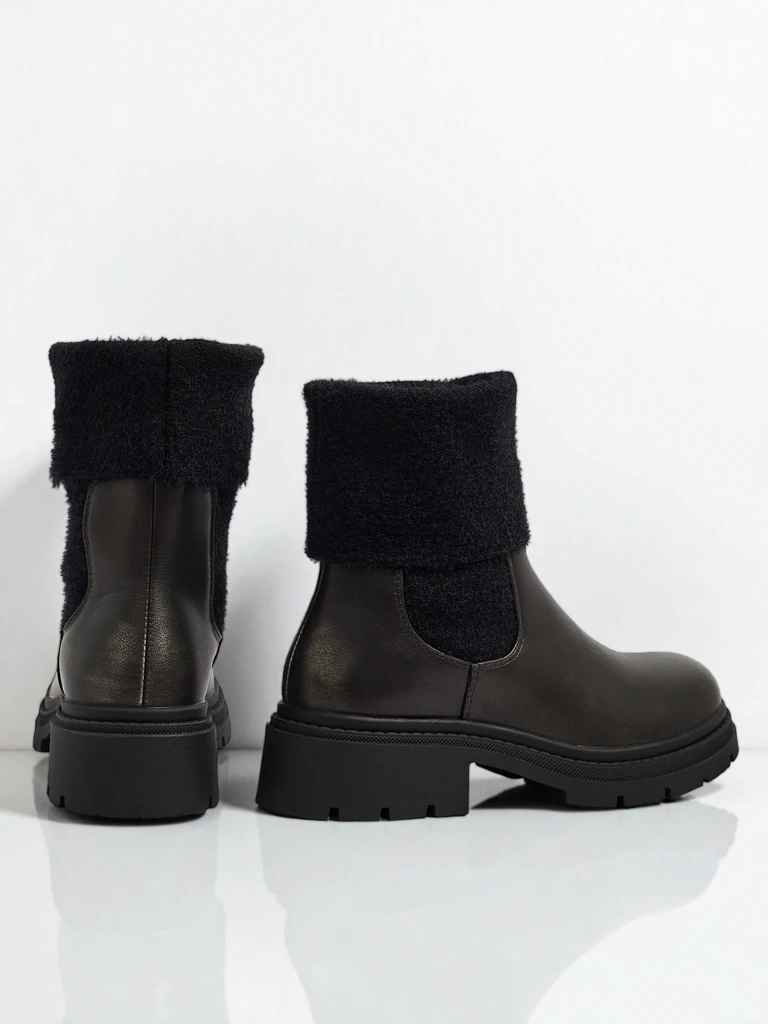 Дамски еко кожени боти с пух Kesy