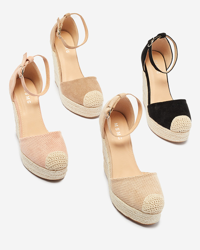 Royalfashion Черни дамски сандали на платформа Meylasi