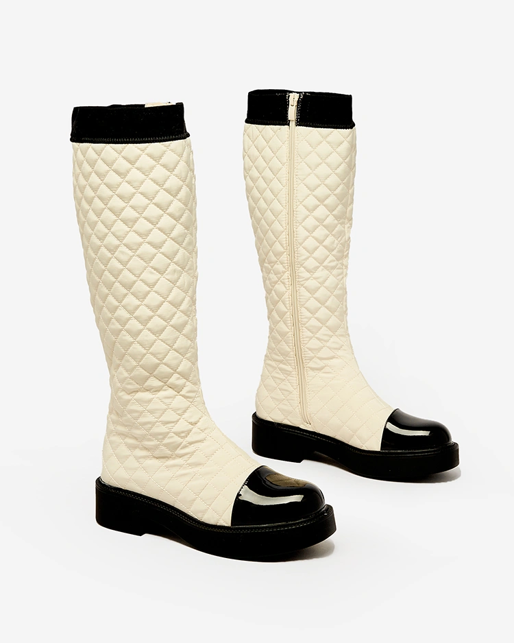 Royalfashion Бежови дамски ватирани ботуши Ataeb