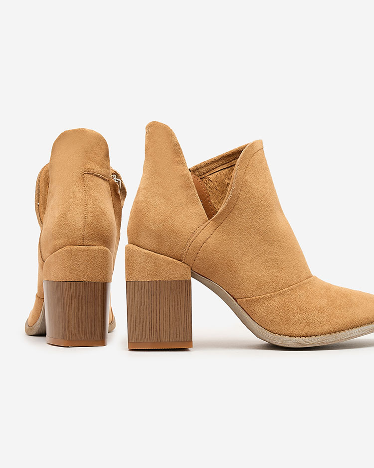 Royalfashion Черни дамски ботуши на ток Ricteas