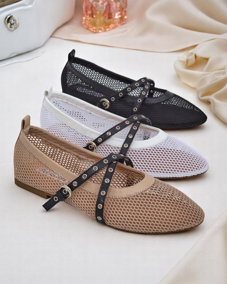 Балеринки Royalfashion Calista Bianca – мрежести бели дамски обувки с черни ленти