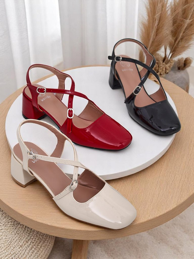 Royalfashion Дамски обувки на нисък ток с декоративни каишки Lollita