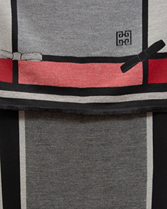 розово || гълъбово сиво