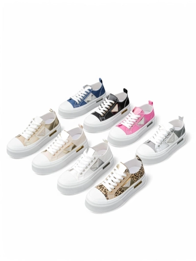 Обувки на платформа Royalfashion за жени Златен свят