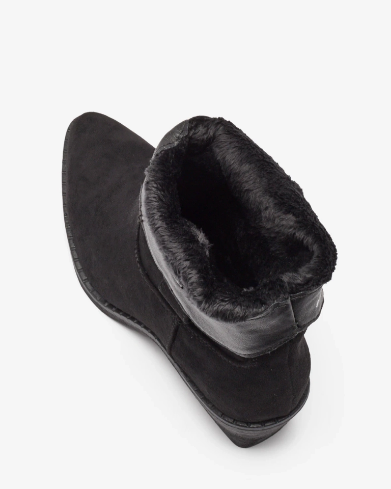 Royalfashion Черни дамски изолирани каубойски ботуши Bronco