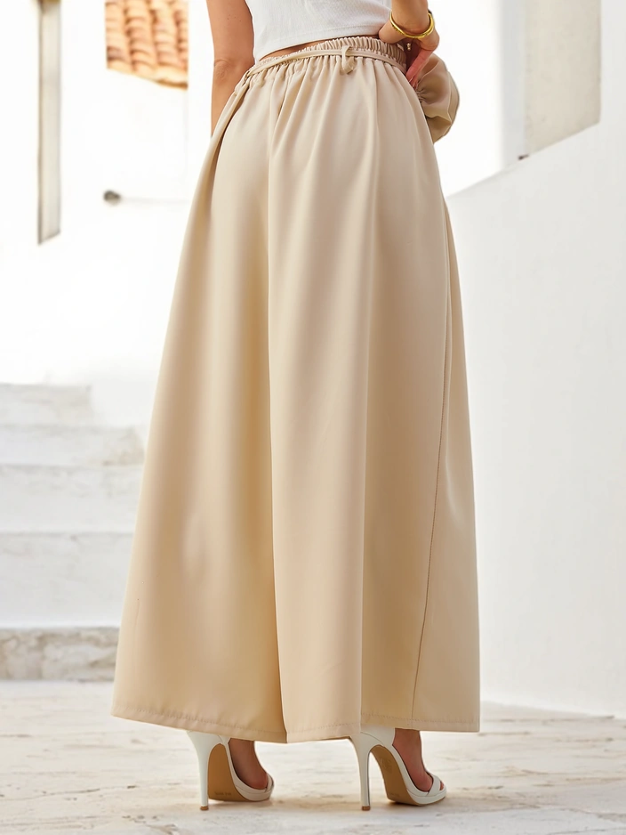 Royalfashion Елегантни широки дамски панталони с декоративно цвете на талията