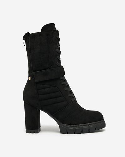 Royalfashion Черни дамски ботуши с изолация Sehhra