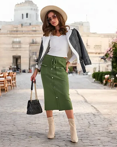 Royalfashion Дамска миди пола с декоративни копчета