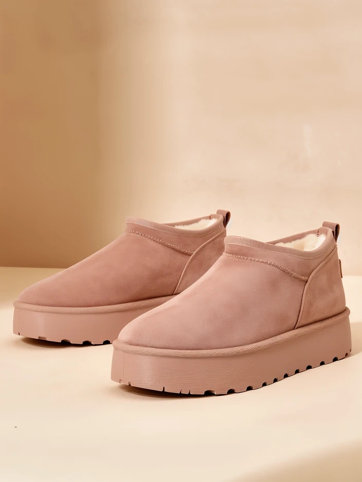 Royalfashion Дамски къси ботуши a'la snow boots Ozozi