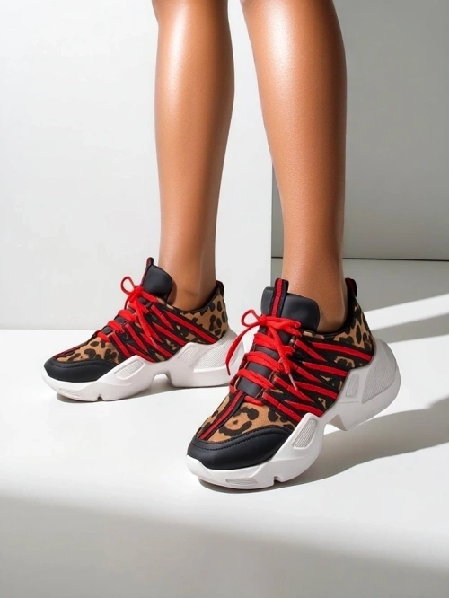 Спортивни маратонки Royalfashion за жени с по-дебела подметка Ivvert