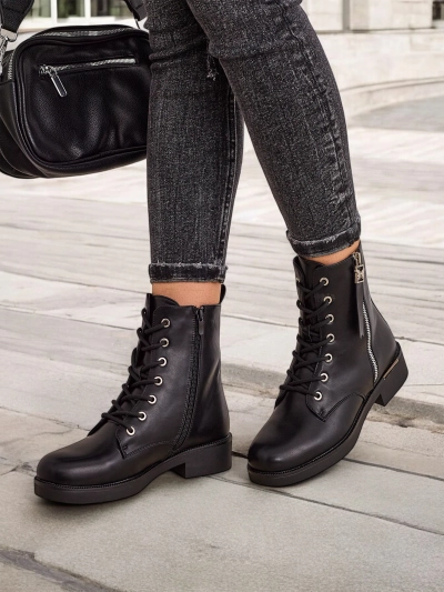 Дамски ботуши с връзки Royalfashion Selocii