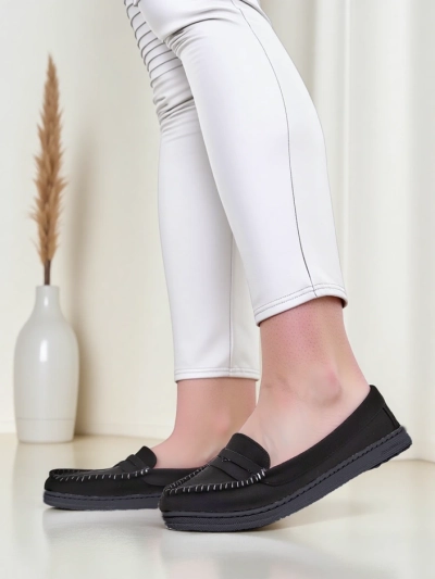 Royalfashion Класически дамски лофери Carollese