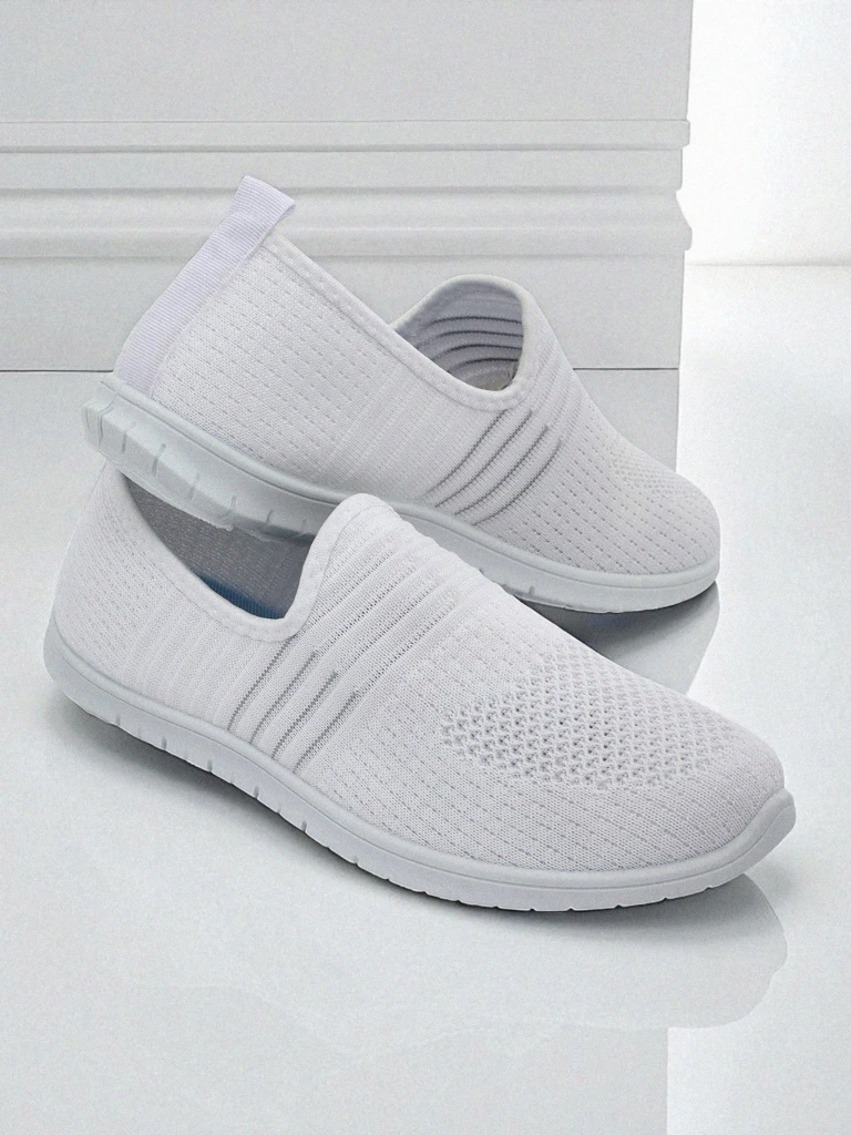 Дамски бели слипони от плат Callisto - леки обувки за пролетта и лятото