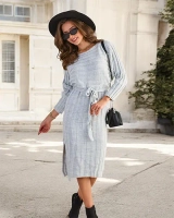 гълъбово сиво