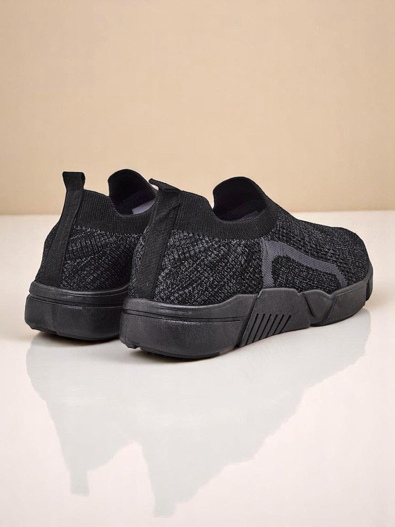 Royalfashion Дамски спортни обувки тип чехли Vena