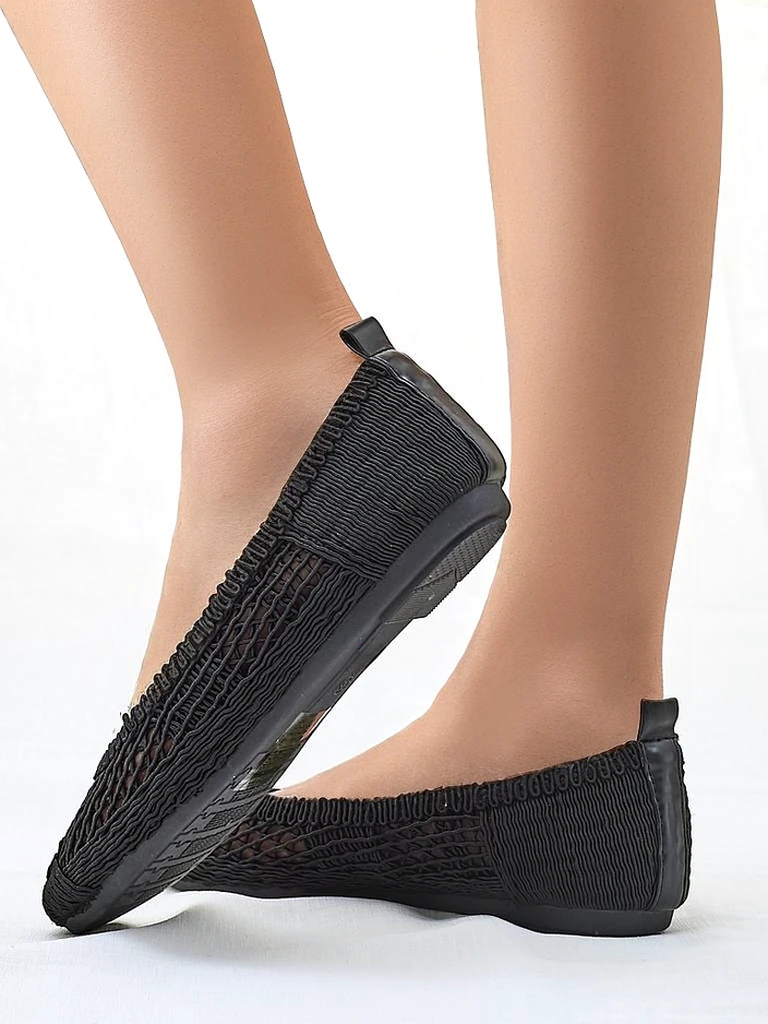 Royalfashion Женски перфорирани балетни обувки Annete