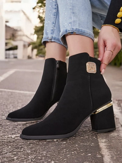 Дамски ботуши на Royalfashion Esolur