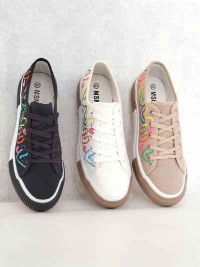 Royalfashion Женски маратонки с принт на сърца Sercess