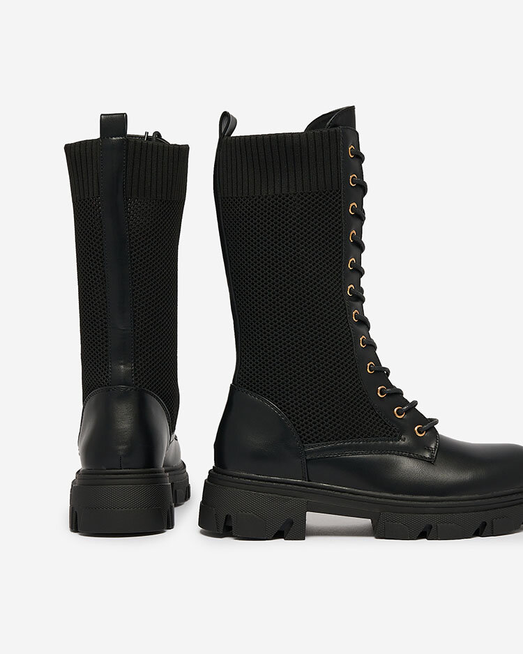 Royalfashion Ажурни черни дамски ботуши с плосък ток Kaliffo