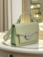 мента || тъмнозелено