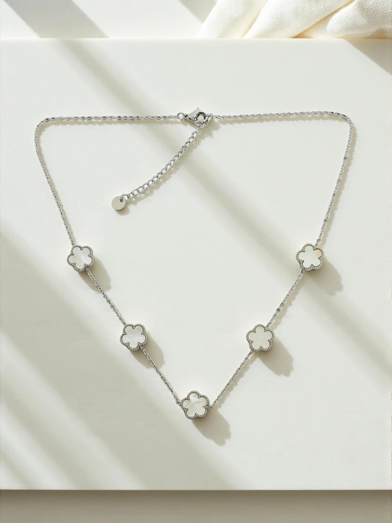 Sofia Argentum Collana – сребърно колие цветя с перлен седеф