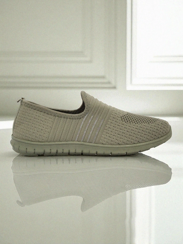 Дамски мокасини Hypatia Verde от плат на равна подметка