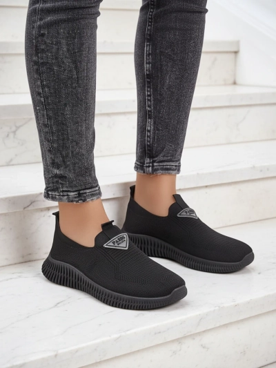 Royalfashion Дамски спортни обувки Serra, тип slip-on, от текстил