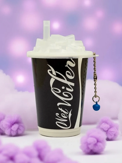 Овлажняващи кърпички в декоративна опаковка във формата на чаша сладолед, 30 бр.