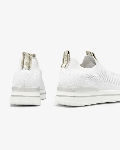 Дамски спортни обувки с надпис в бяло Cerppa- Footwear