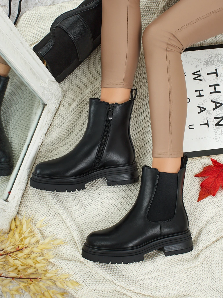 Дамски боти от еко кожа Solmira