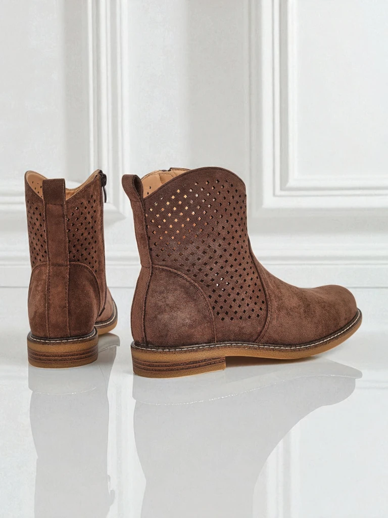 Royalfashion Дамски ажурни боти Toffas