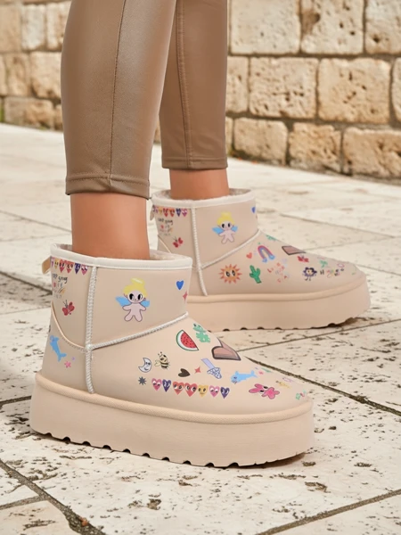 Топли обувки Callisto Angelico с детски рисунки на платформа, бежови
