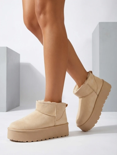 Royalfashion Дамски ботуши за сняг на платформа a'la Dagodo