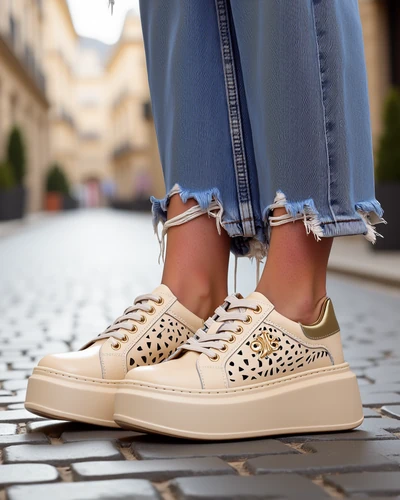 Royalfashion Женски перфорирани спортни маратонки Jovixi