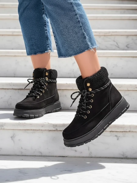 Royalfashion Дамски зимни ботуши Bomion