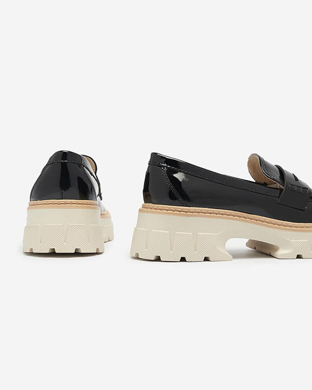 Черни лакирани мокасини за жени Mewira - Обувки