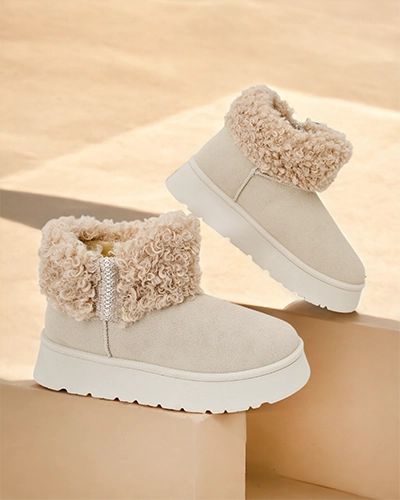 Дамски снежни ботуши Royalfashion с козина Rovvoy