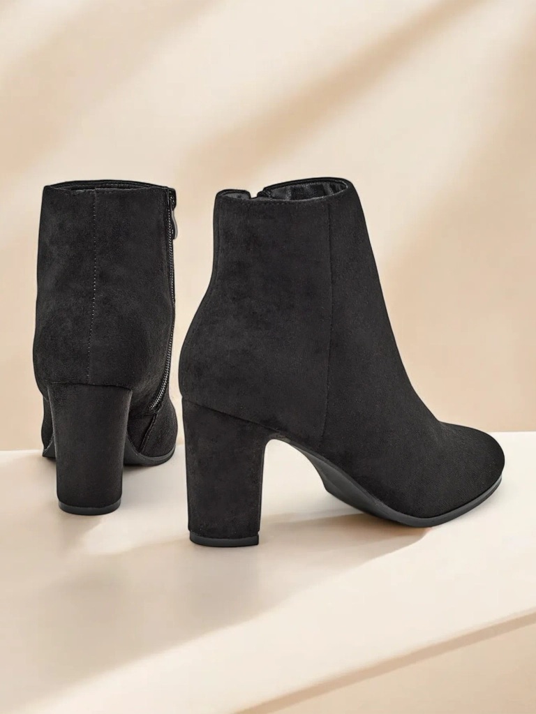 Резултати намерени за Royalfashion Дамски обувки на токче Wierod