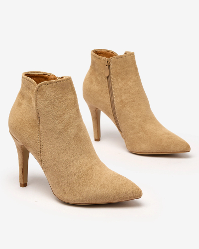 Royalfashion Светлокафяви дамски ботуши на ток Amalenika