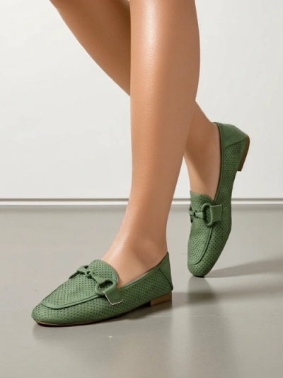 Royalfashion Дамски перфорирани лофери Laamba