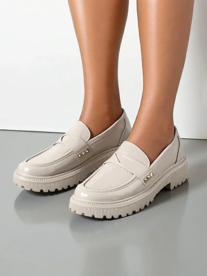 Royalfashion дамски лакови лофери Dunes